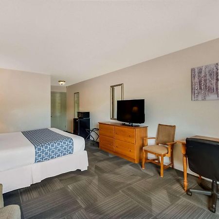 SureStay Plus Hotel by Best Western Berkeley Springs Exterior foto