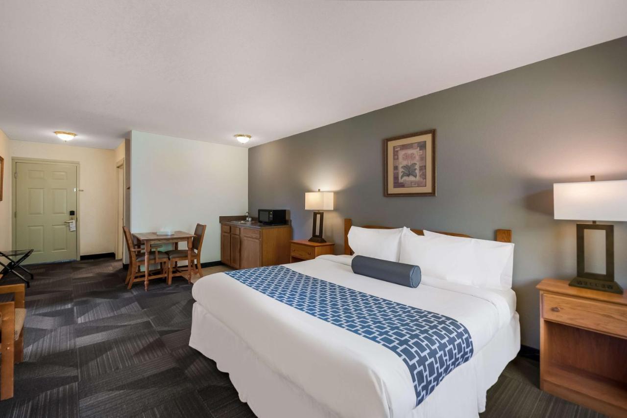 SureStay Plus Hotel by Best Western Berkeley Springs Exterior foto