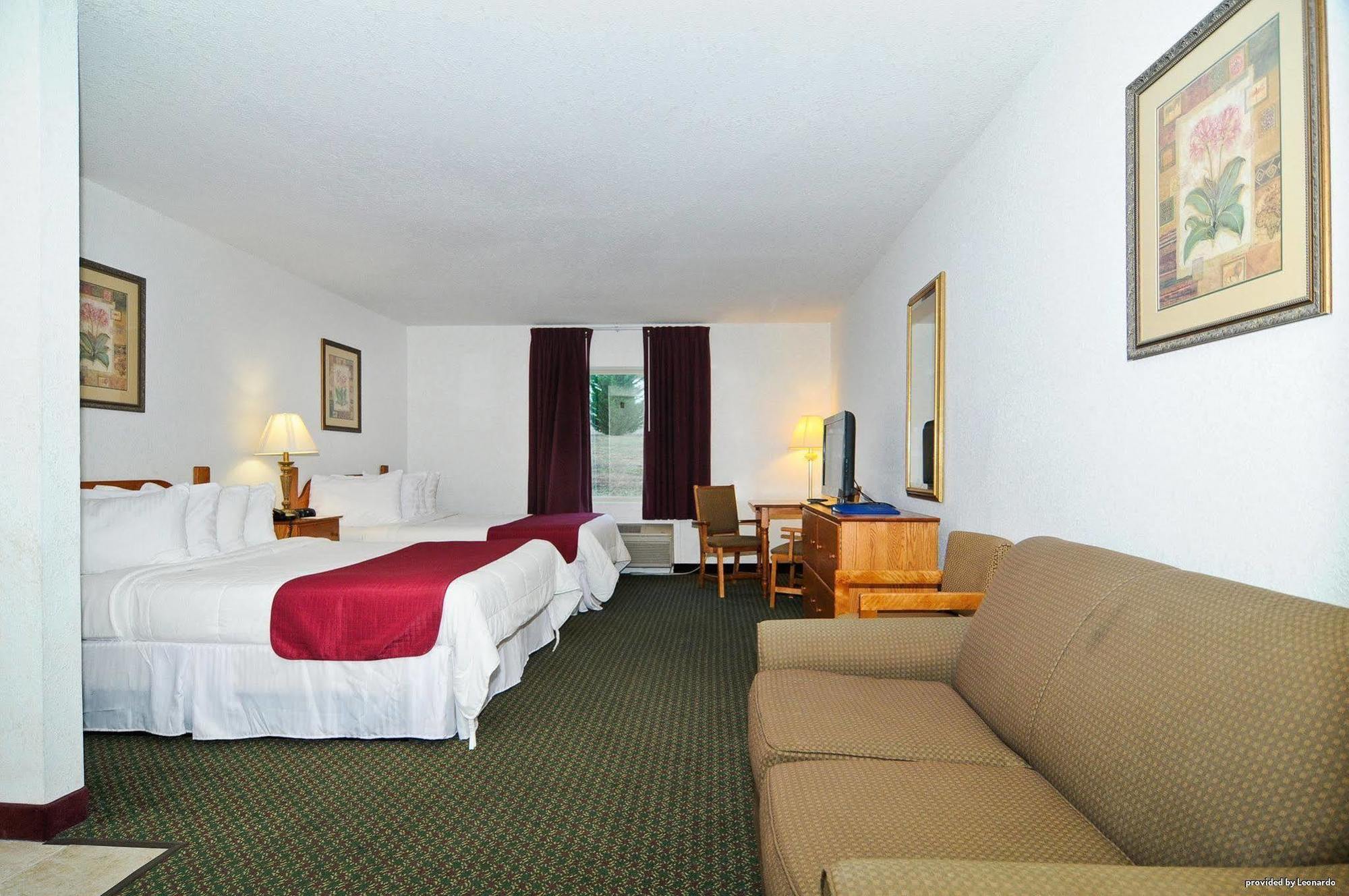 SureStay Plus Hotel by Best Western Berkeley Springs Zimmer foto