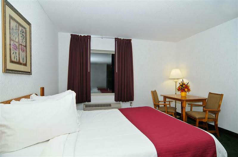 SureStay Plus Hotel by Best Western Berkeley Springs Exterior foto