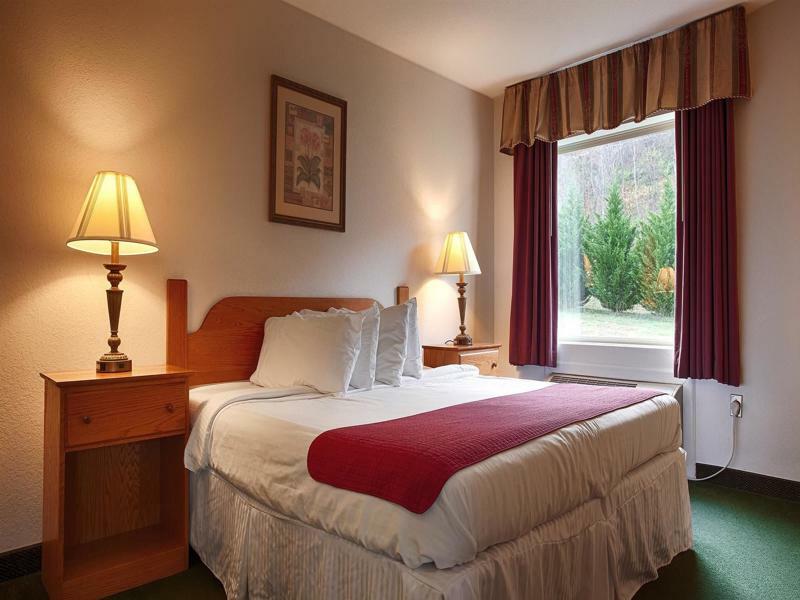SureStay Plus Hotel by Best Western Berkeley Springs Exterior foto